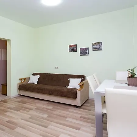 Appartamento Центр,Вокзал,3 Комн Кв 1310 *